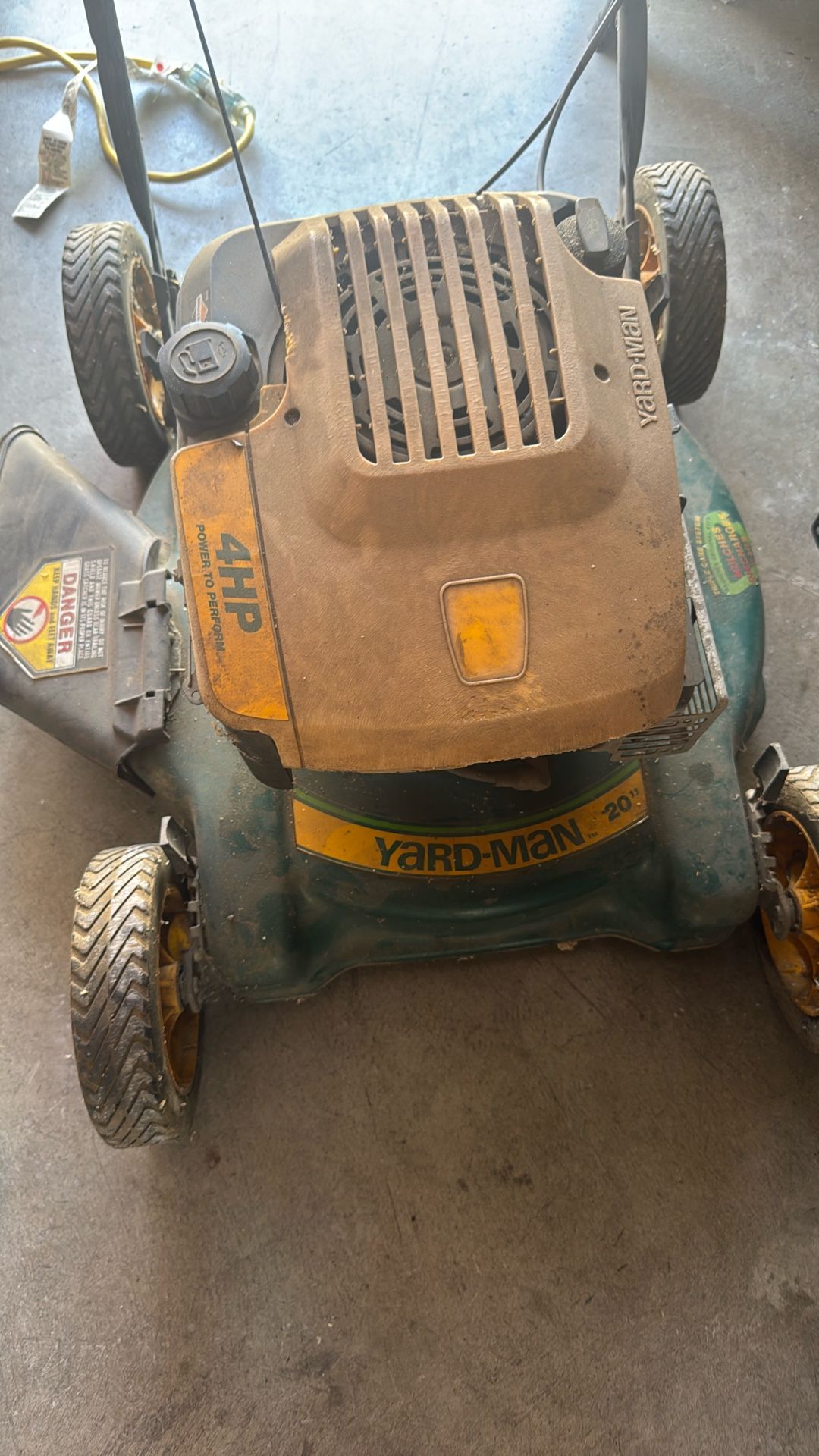 Lawnmower 
