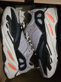 Yeezy Waverunnera 10 