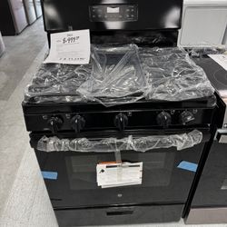 Never Used Black Gas Range 