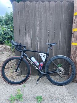 2022 Specialized Roubaix $2000