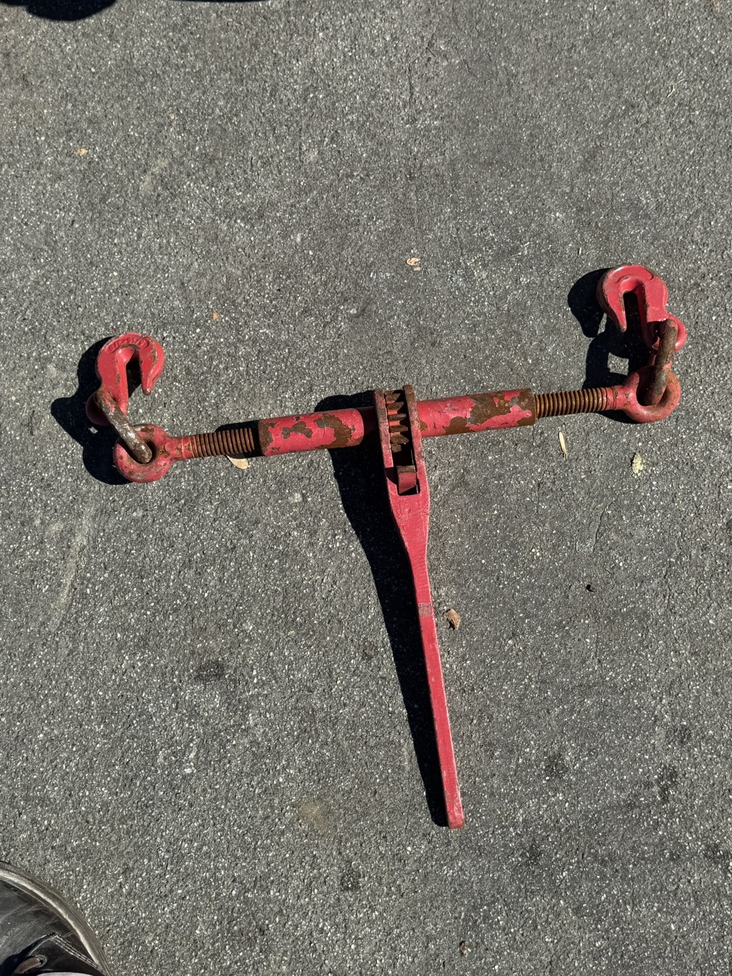 Ratchet Chain And Binder 5/16-3/8. Wll 6600 Lbs. MBS 26000 Lbs.