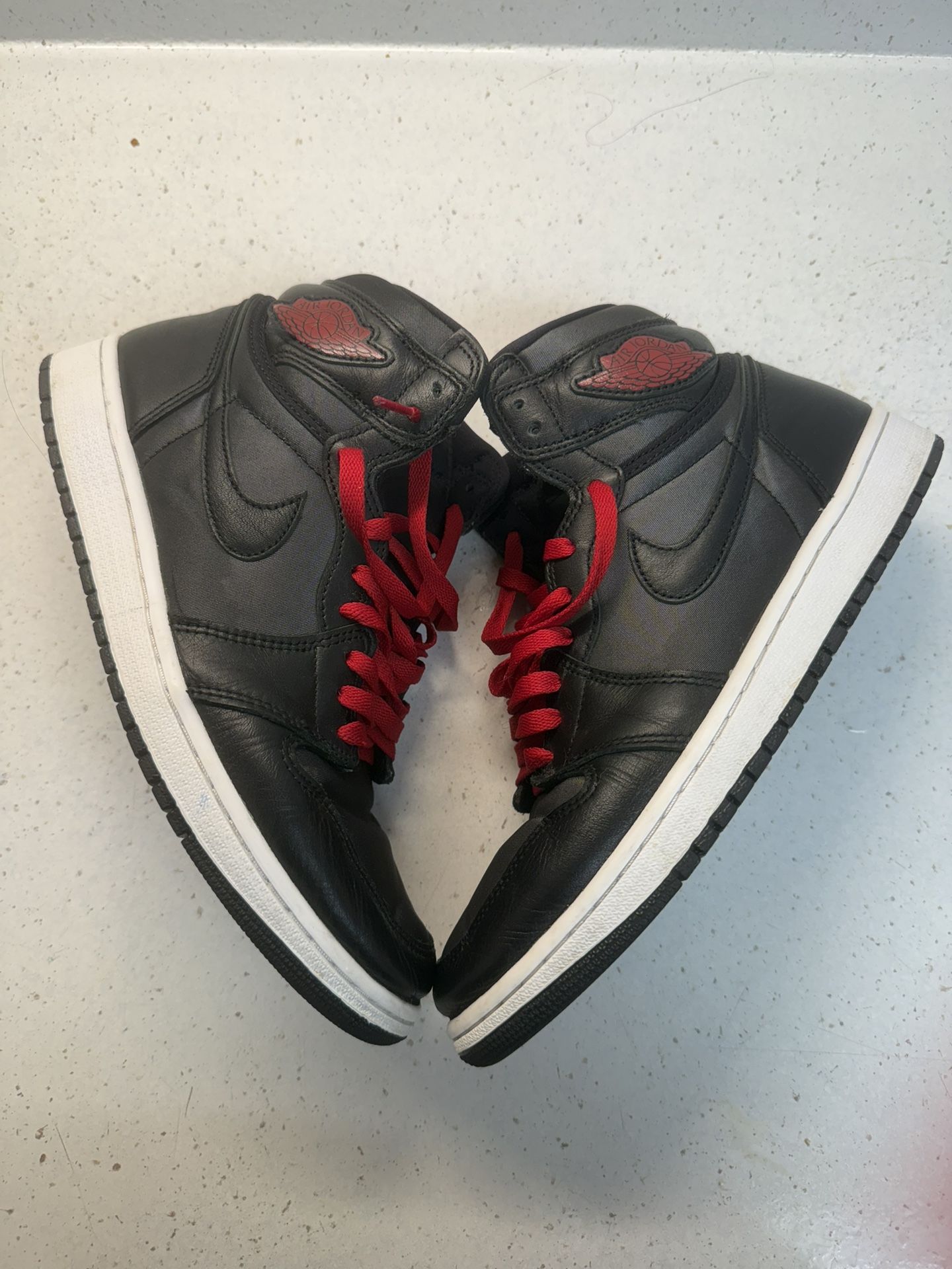 Air Jordan 1 Retro High Men’s 10 Pre Owned