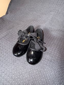 Kids tap dance shoes