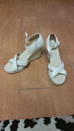 Toms Espadrille Strappy Wedge Sandals size 10