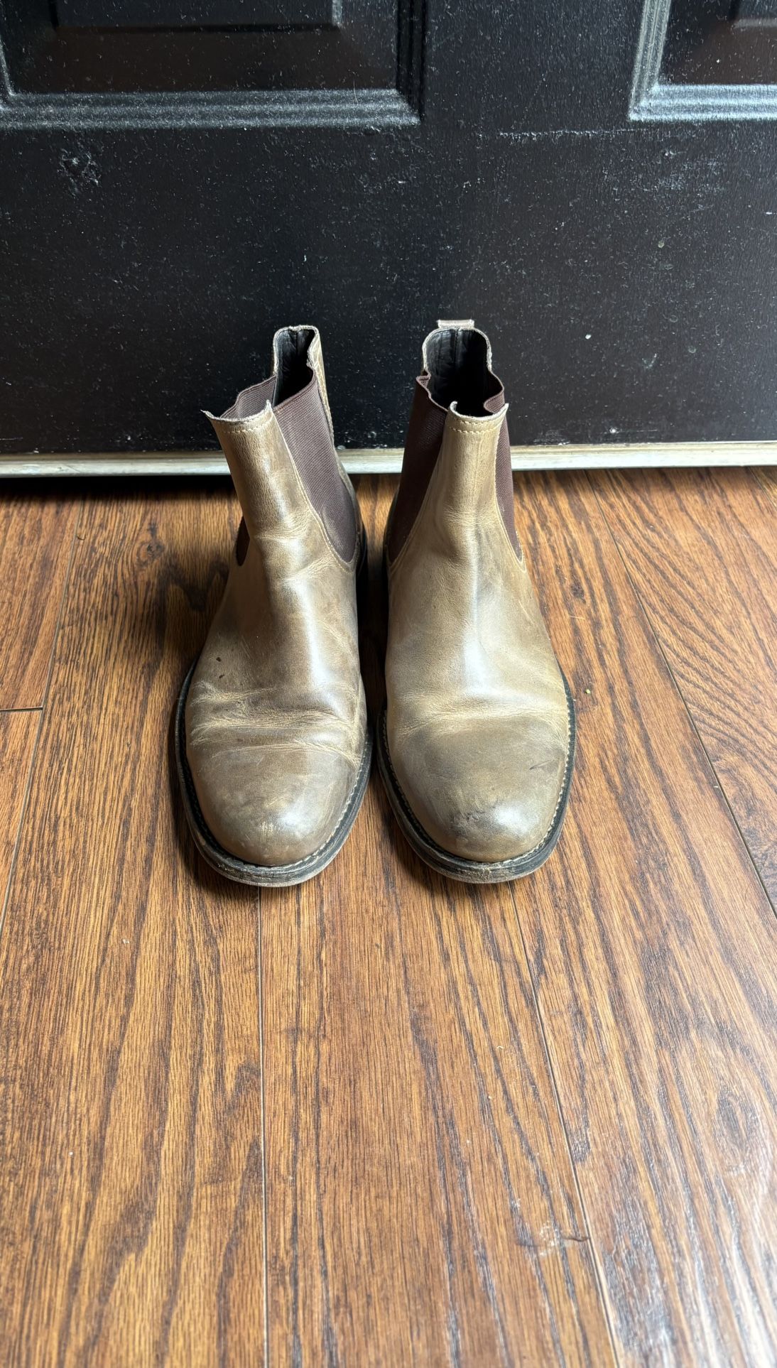 Men’s Boot Size 9 1/2