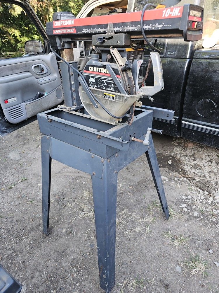 Radial Arm Saw