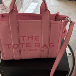 Marc Jacob’s Pink Tote(small)