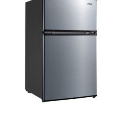 Arctic King 3.2 Cu Ft 2 Door Compact Refrigerator w/ Freezer