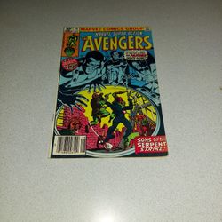 VINTAGE 1981 MARVEL SUPER ACTION THE AVENGERS #34 COMIC 