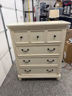 White Wood Chest of Drawers