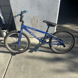 18” YOUTH GT BMX BIKE 