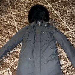 Moose Knuckles Stirling Parka - | Size S/P (Small)