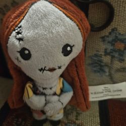 HOLLOWEEN NIGHTMARE BEFORE CHRISTMAS "SALLY"  MINI STUFFED  BACKPACK  CLIP  CHARM  