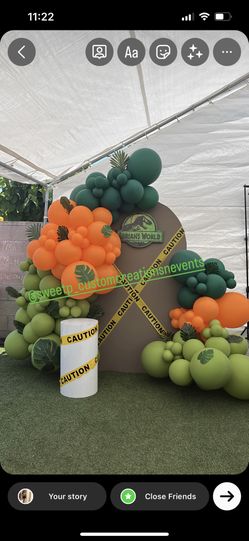 Jurassic World Dinosaur Balloon Backdrop