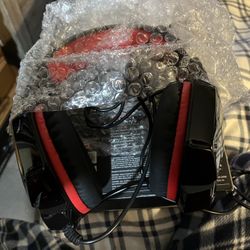 Headsets 