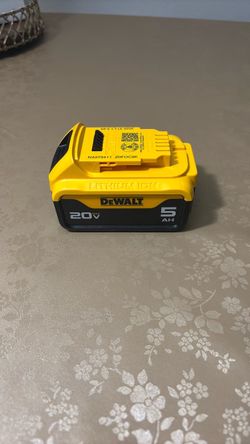 De WALT battery