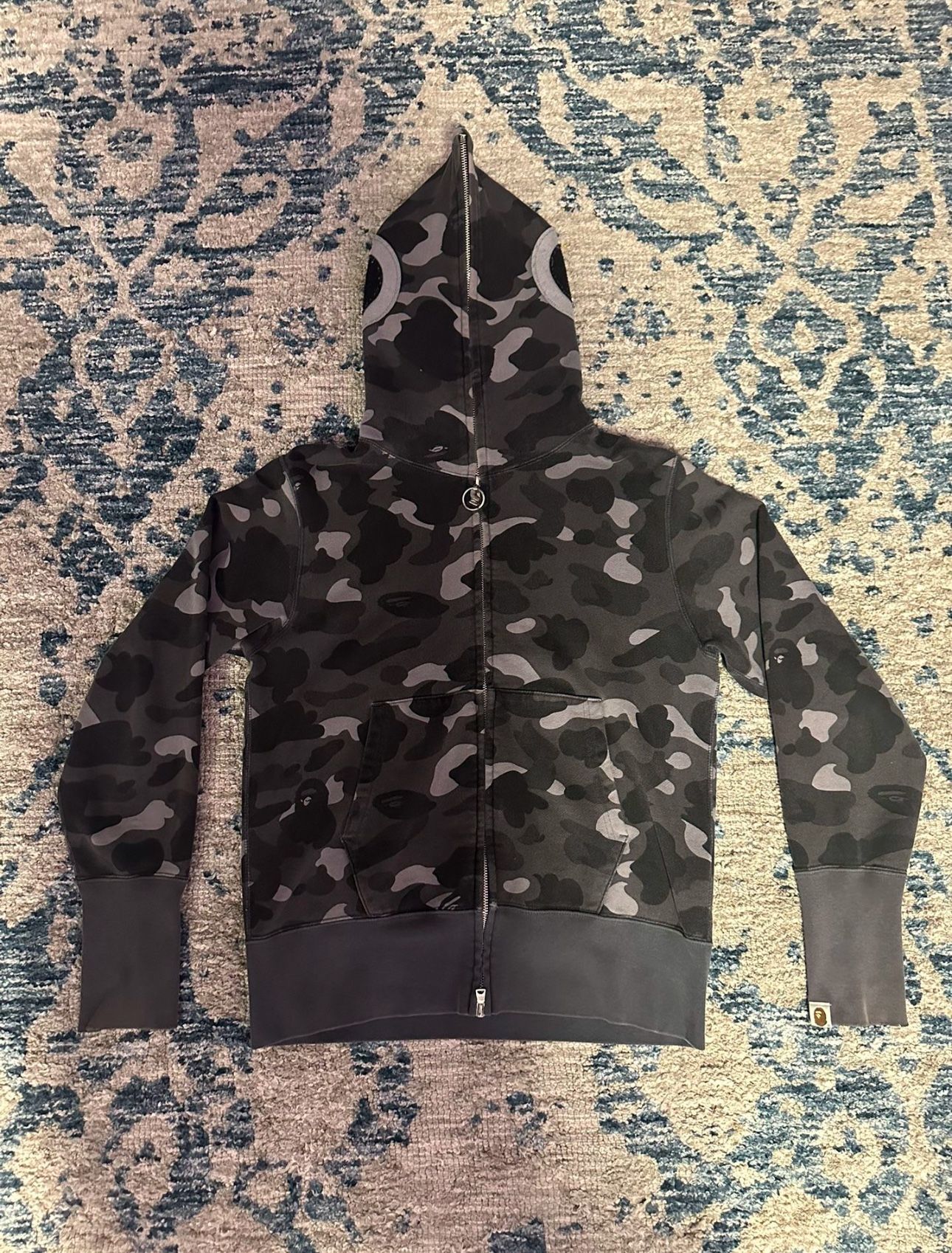 *RARE* A bathing ape fish eye black camo hoodie Size M