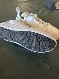 Non slip shoes