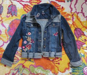Children's Place Girl Denim Jacket 10/12
