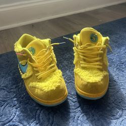 Nike greatful dead dunk sb yellow bear 