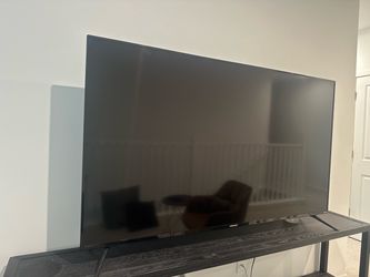 70” Element Roku TV - Screen Not Working