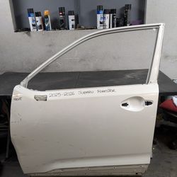 2025-2026 SUBARU FORESTER FRONT LEFT DOOR OEM USED #9796