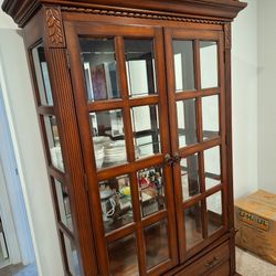 Beautiful 2 Piece Antique Glass Hutch