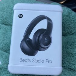 Beats Studio Pro 