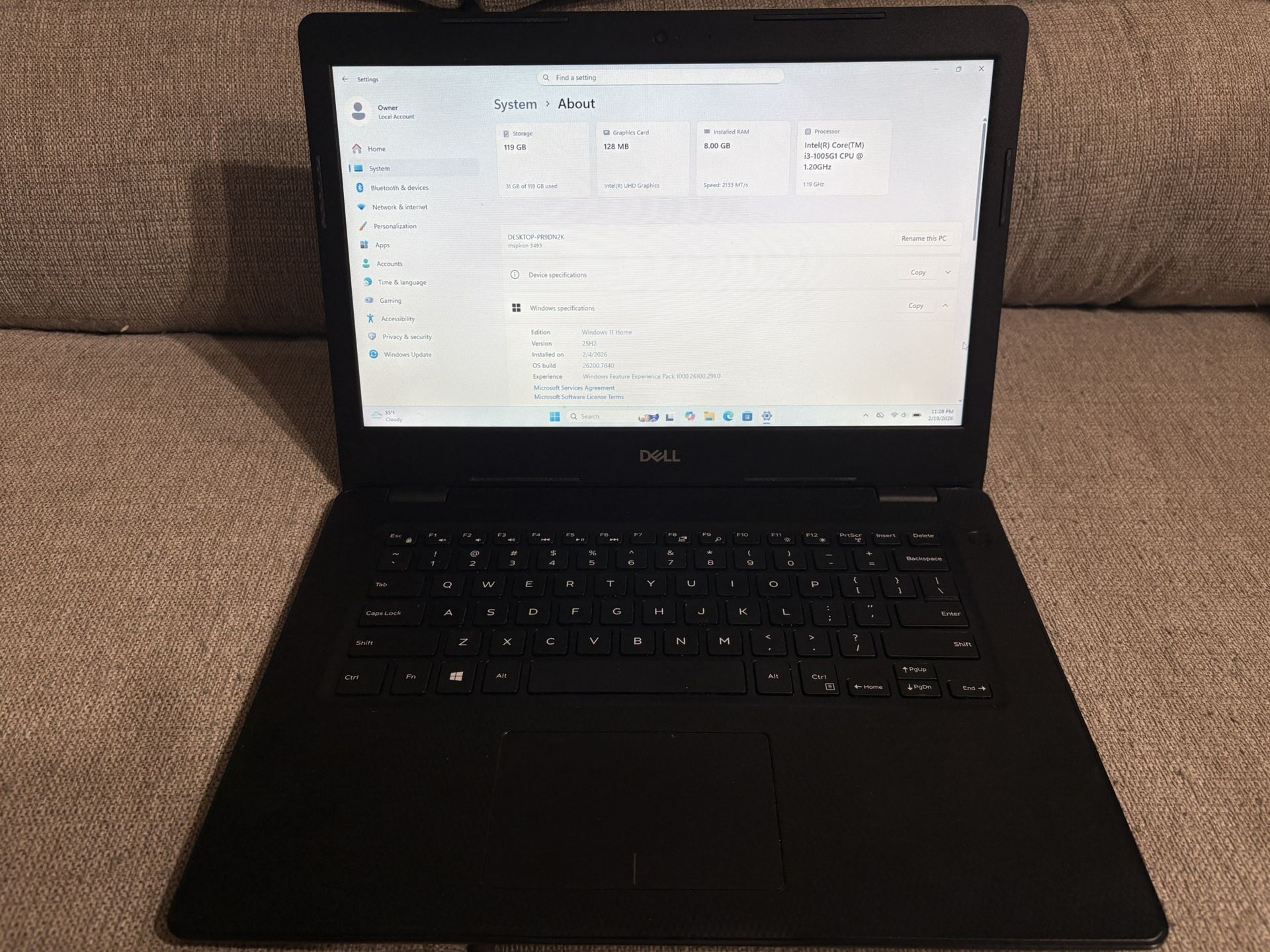 Dell Inspiron 3493