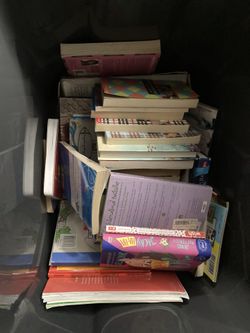 Tote of books