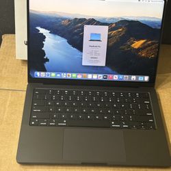 MacBook Pro 14 M4 2024 16 gb ram 512 gb ssd midnight 