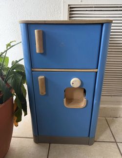 Kids Play Kitchen