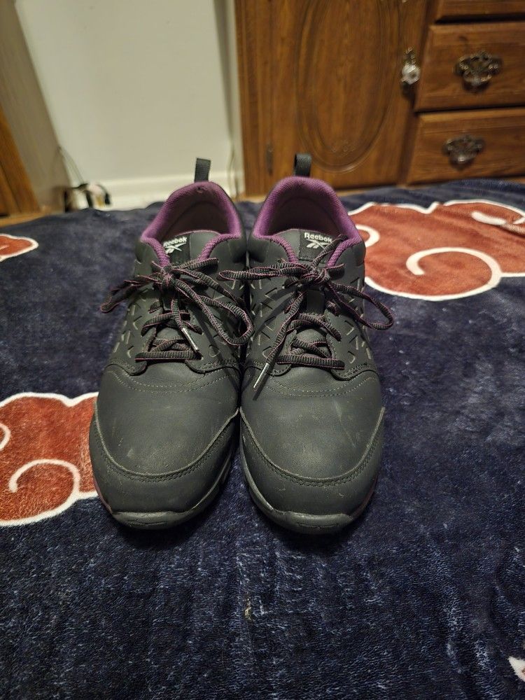 Still toe Reebok, non slit, Shoes