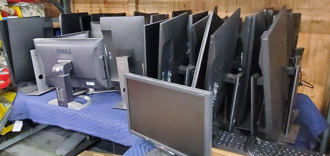 Dell Computer Monitors