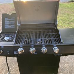 Charbroil Grill New Out The Box Never Used!!! $199