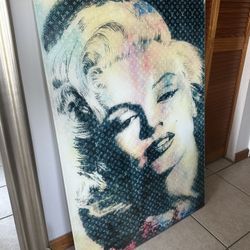 Large BEAUTIFUL Marilyn Monroe Art - 4ft height 32” width 