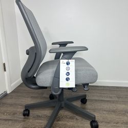 Serta SitTrue Rayne Ergonomic Mesh/Fabric Mid-Back Task Office Chair, Gray -NEW