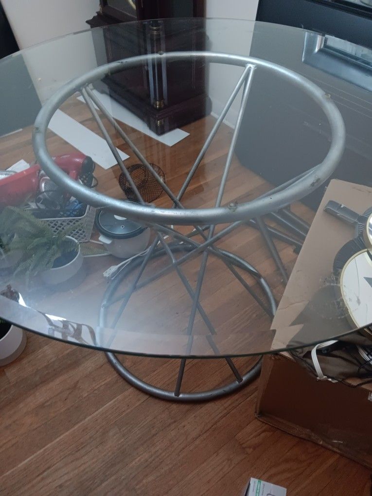 Dining Room Table Silver Base