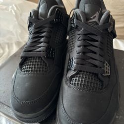 Jordan’s Retro 4’s Black Cats Sz. 9.5