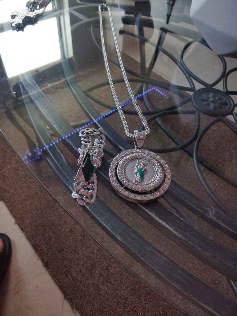 Pulseras Y Cadena De San Judas