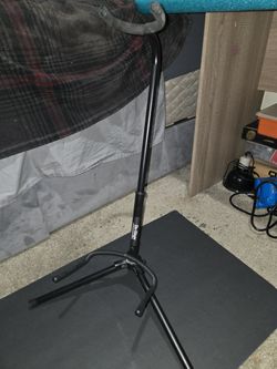 Guitar stand