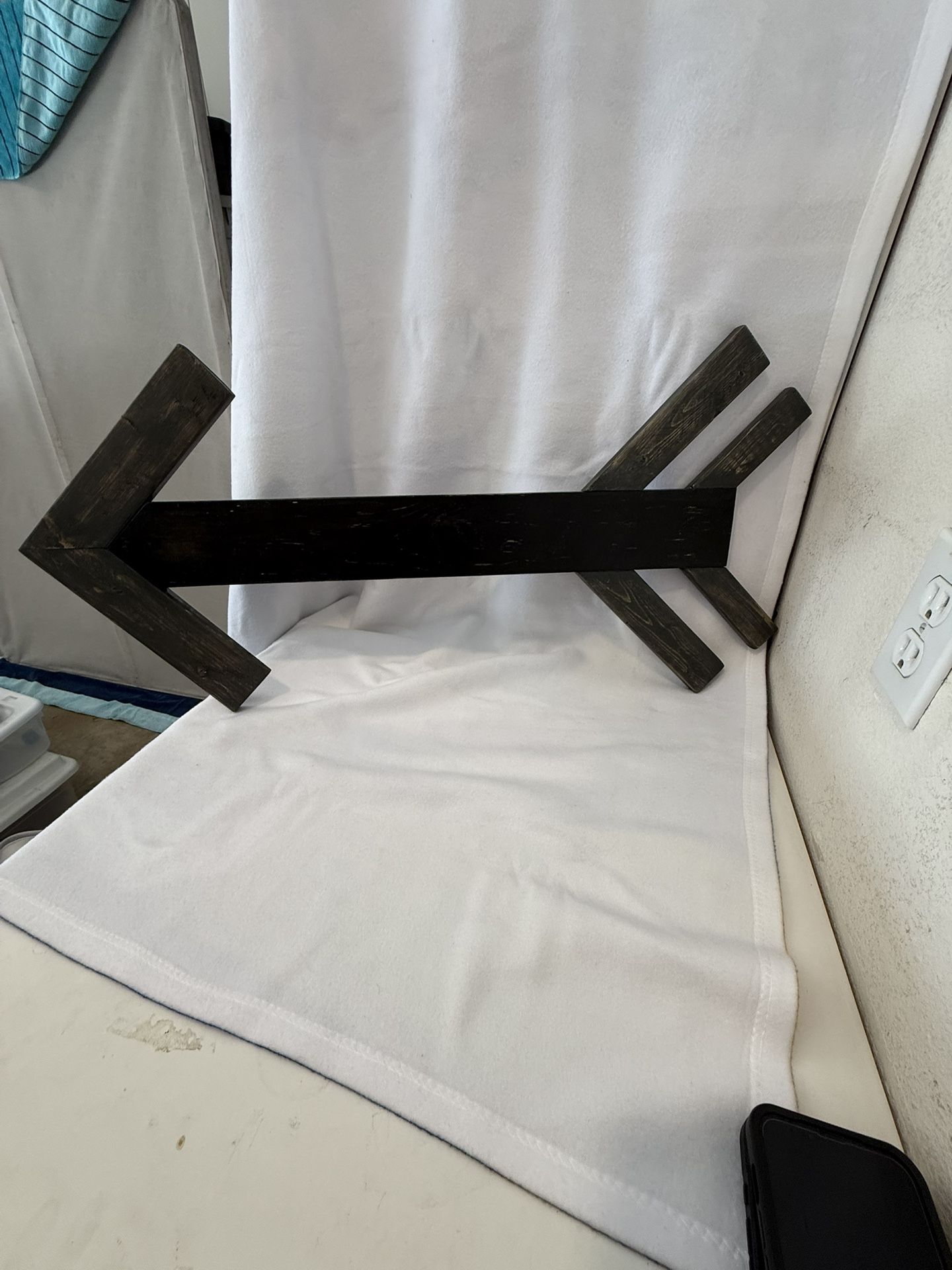 Arrow Wall Art. Location-Rancho Bernardo
