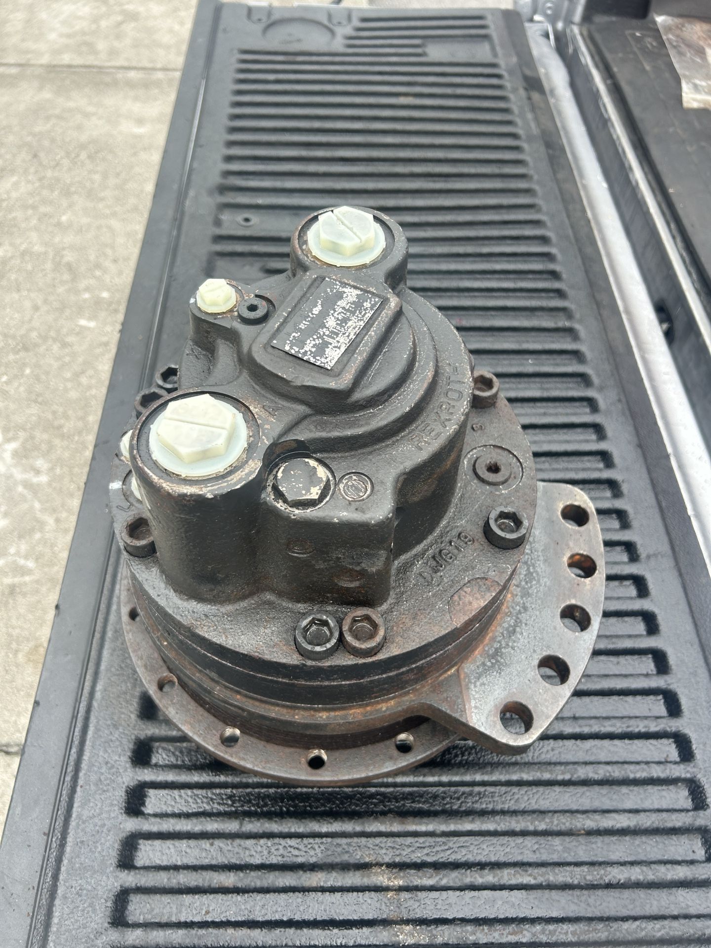 Final Drive Motor Rebuilt