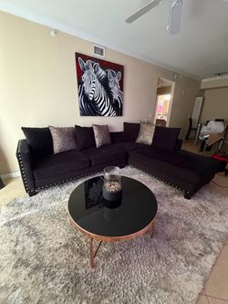 Full living room