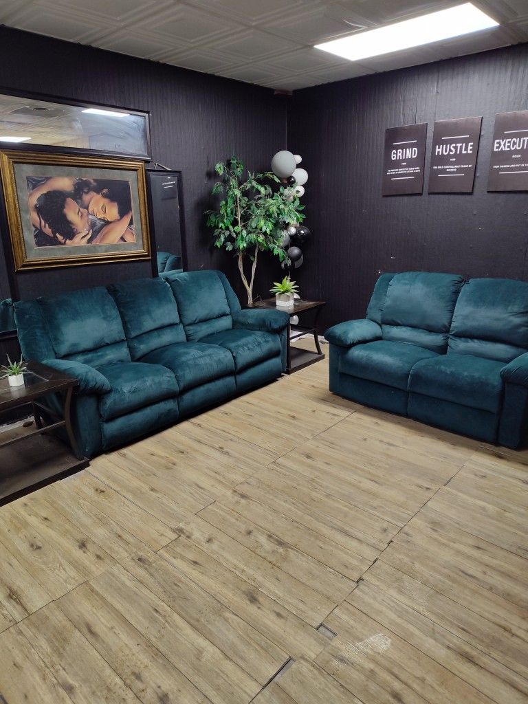 BIG DEAL!!! 2 PIECE ASHLEY RECLINER SET ONLY $599 DELIVERY AVAILABLE