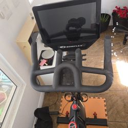 Stationary Bike Bowflex Velocore