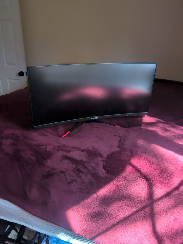 29.5" Curved Gaming monitor