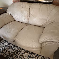 Beige Leather Coach/ Sofa/loveseat
