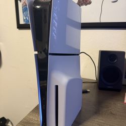 PS5 BUNDLE $550