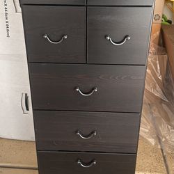 Tall Chest Of Drawers 